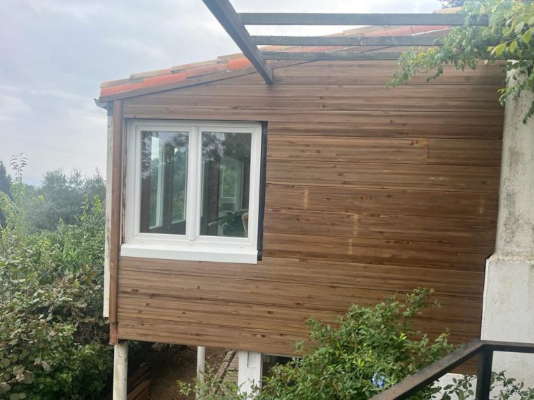 Rénovation, isolation et renforcement de la charpente d'une extension