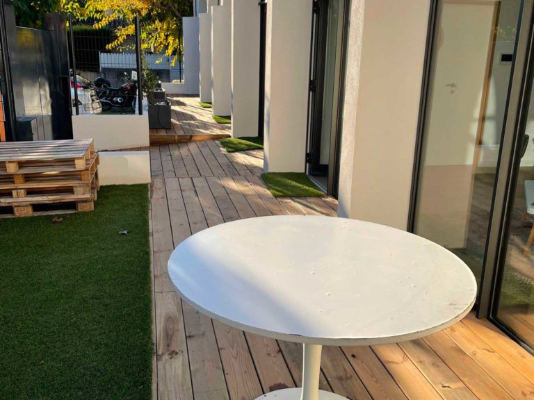 Construction d'une terrasse et d'une rampe d’accès en bois à Montpellier par TOLTEQUE